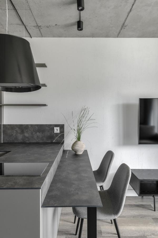 Urban Jungle Apartments By Reside Baltic VNO Exteriér fotografie